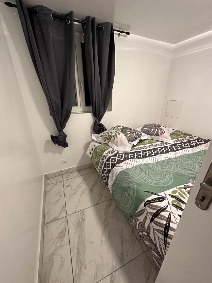 Appartement Mignon Livry-Gargan Exteriér fotografie